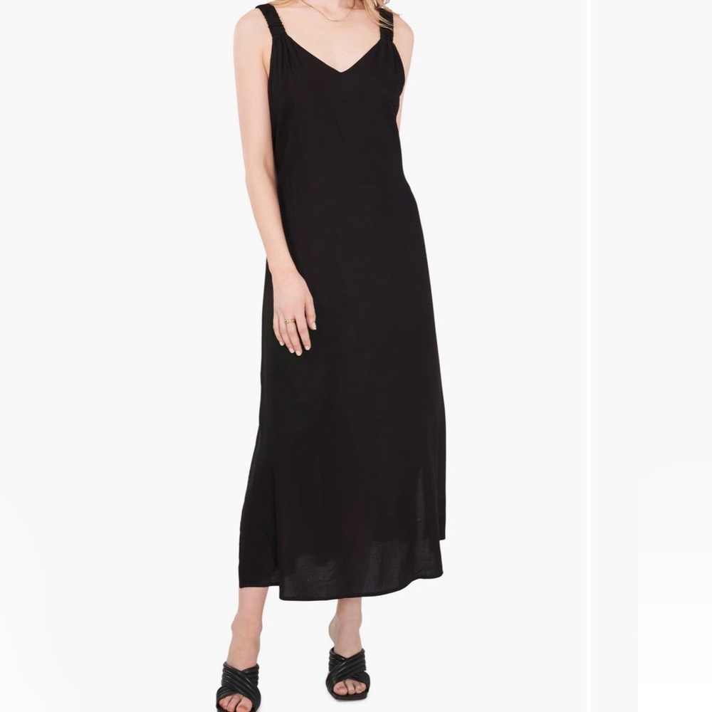 Vince Camuto V-neck Challis Midi Dress